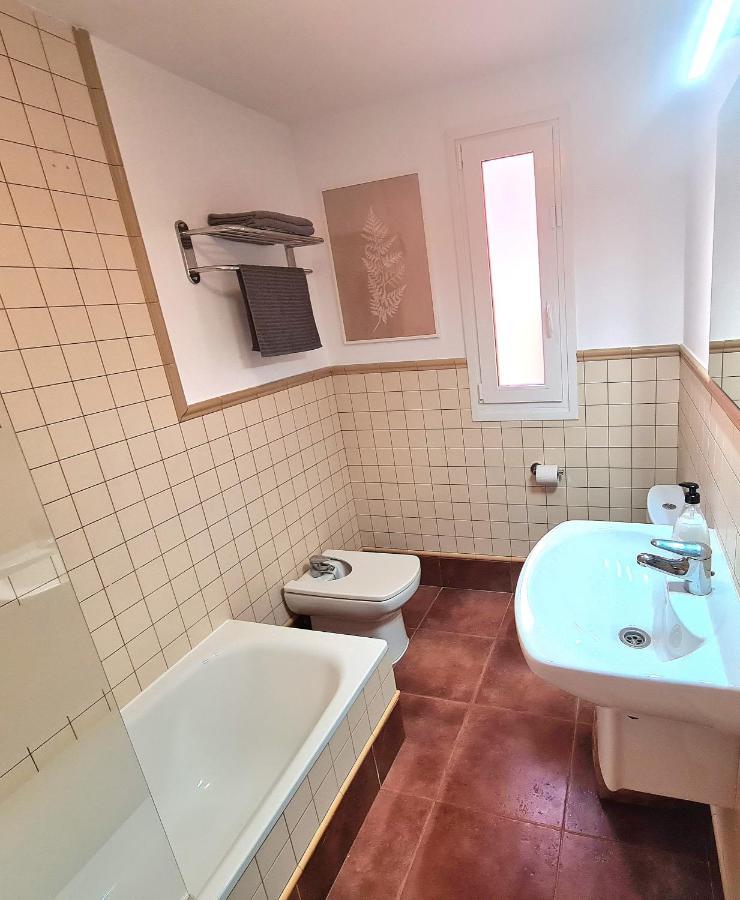 Casa Zalla 110M2, 200M2 Garden, Pool, 1Gb Wi-Fi, Private Parking Коральео Экстерьер фото