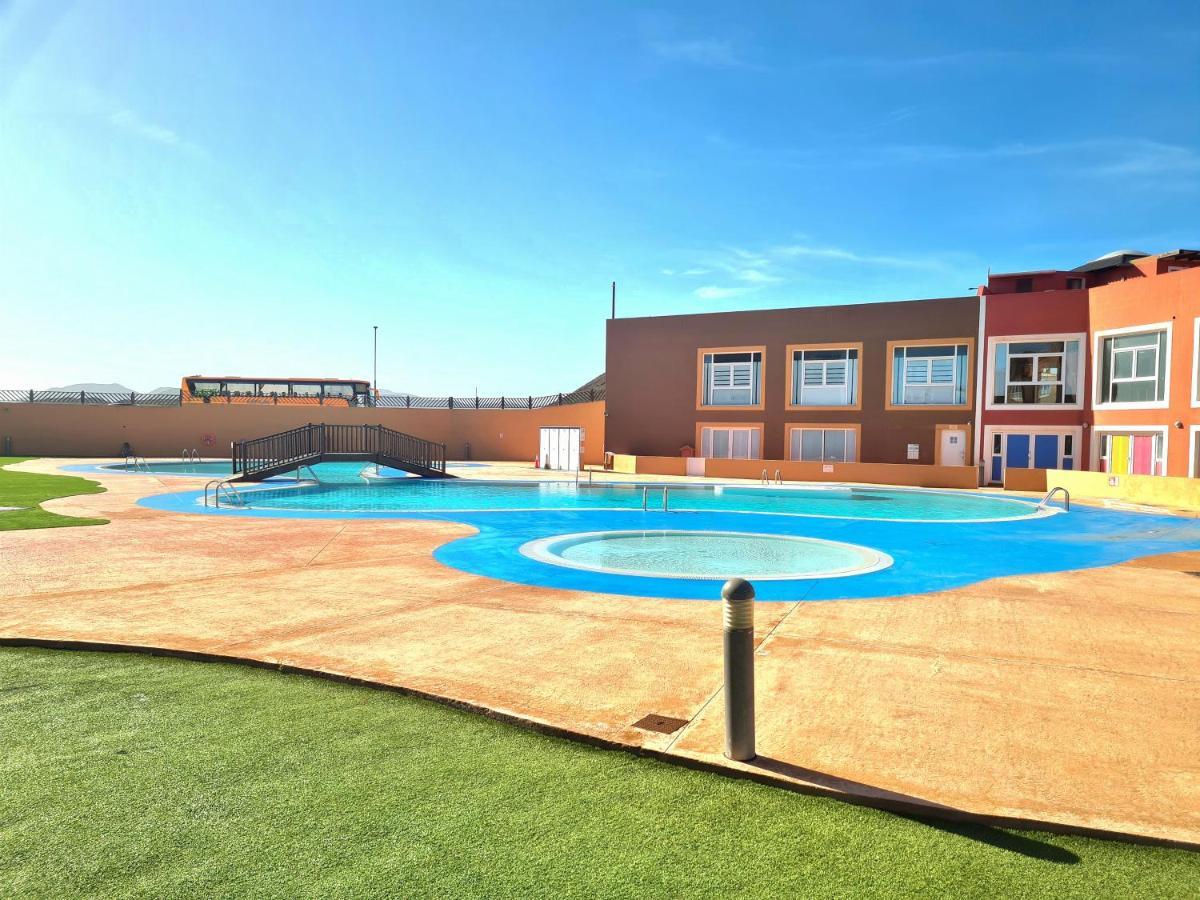 Casa Zalla 110M2, 200M2 Garden, Pool, 1Gb Wi-Fi, Private Parking Коральео Экстерьер фото